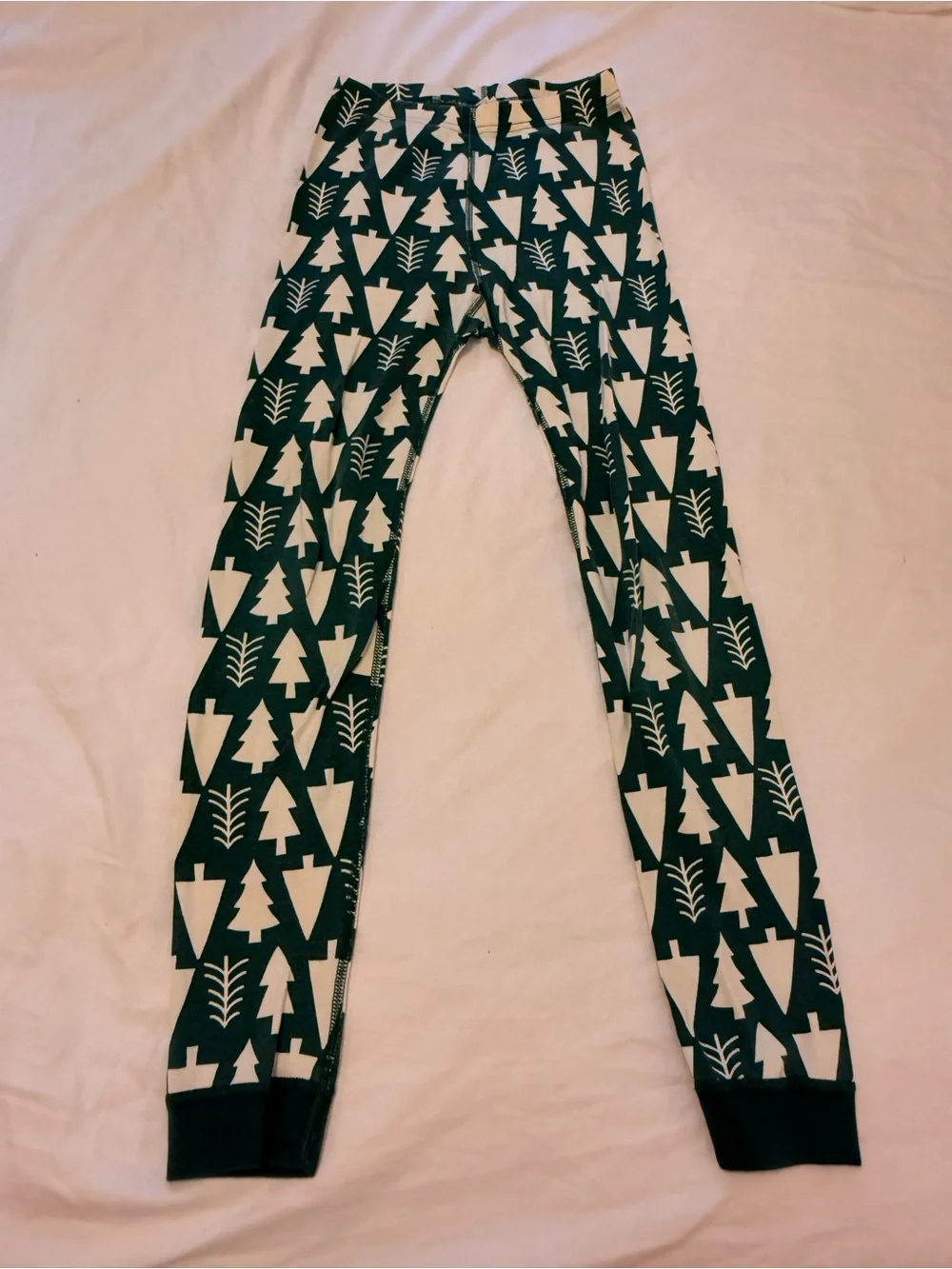 Hanna Andersson Dark Green and White Tree Print Pajama Set